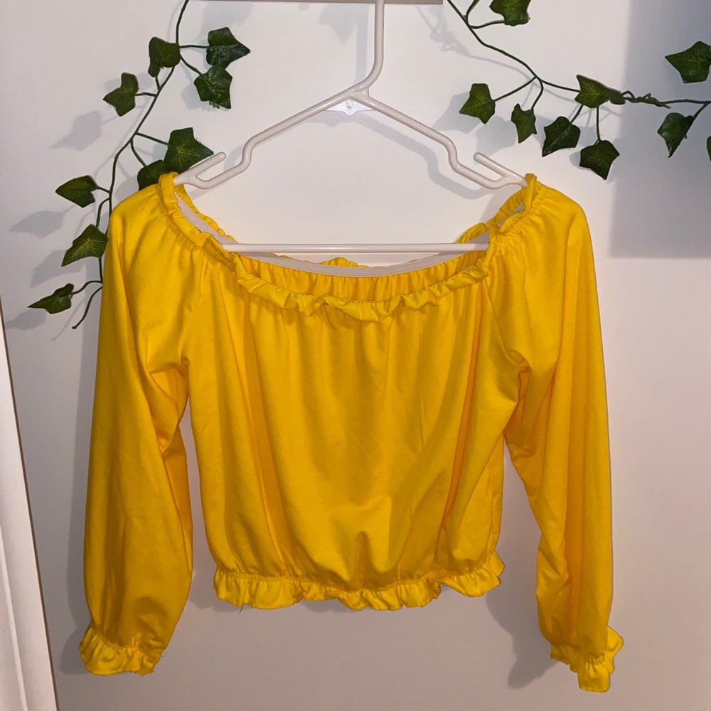 Off the shoulder summer top NWOT